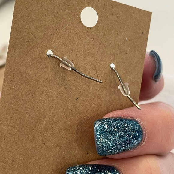 💐5/25 large bold rhinestone statement silver tone chain teardrop earrings - Picture 5 of 7